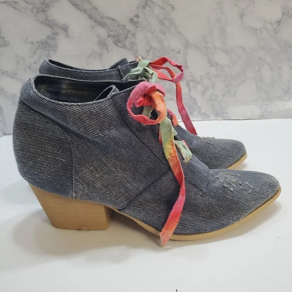 YRU AURA LO Womens Boots Size‎ 8 Blue Denim Festival Colorful Stars Quirky